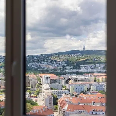 Bnb Panoramic View Close To Hockey Stadium Bratislava Exterior photo